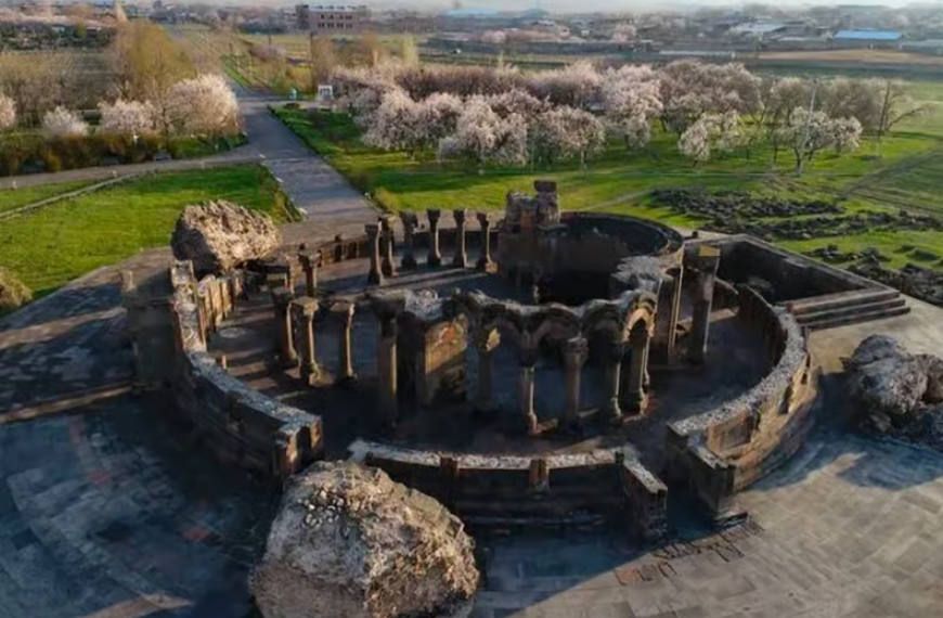 Zvartnots Cathedral Ruins, Vagharshapat, Armavir, Armenia